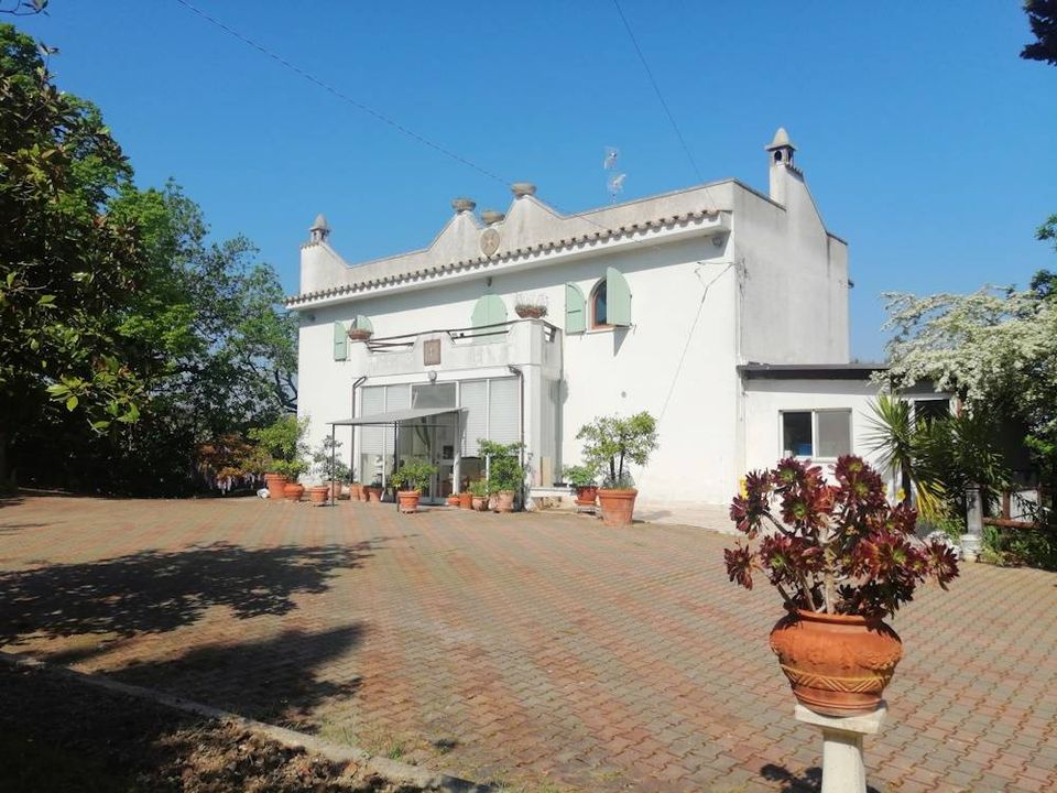 Villa en Santa Maria Nuova, Ancona - foto 3