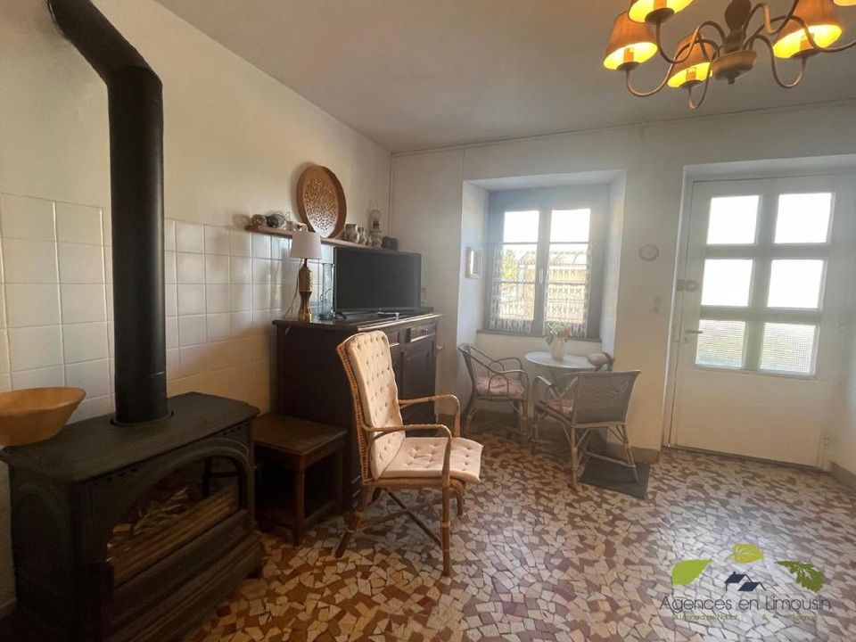 Landsbyhus i Chamboulive, Correze - foto 3