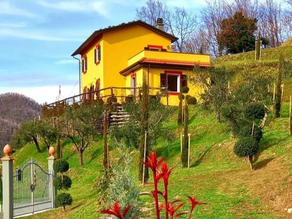 Villa i Fivizzano, Massa and Carrara - foto 1