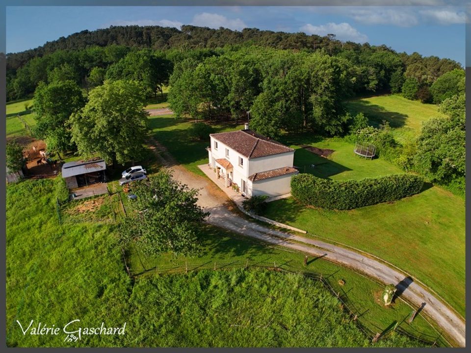 Masia a Saint-Sauveur-De-Puynormand, Gironde - foto 1