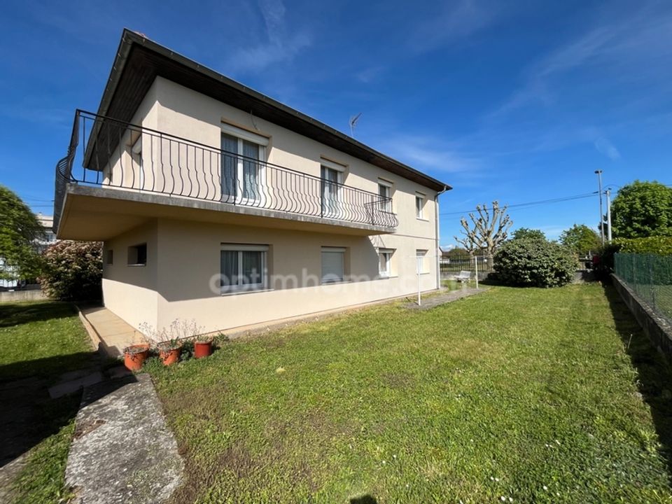 Villa i Meyzieu, Rhone - foto 1