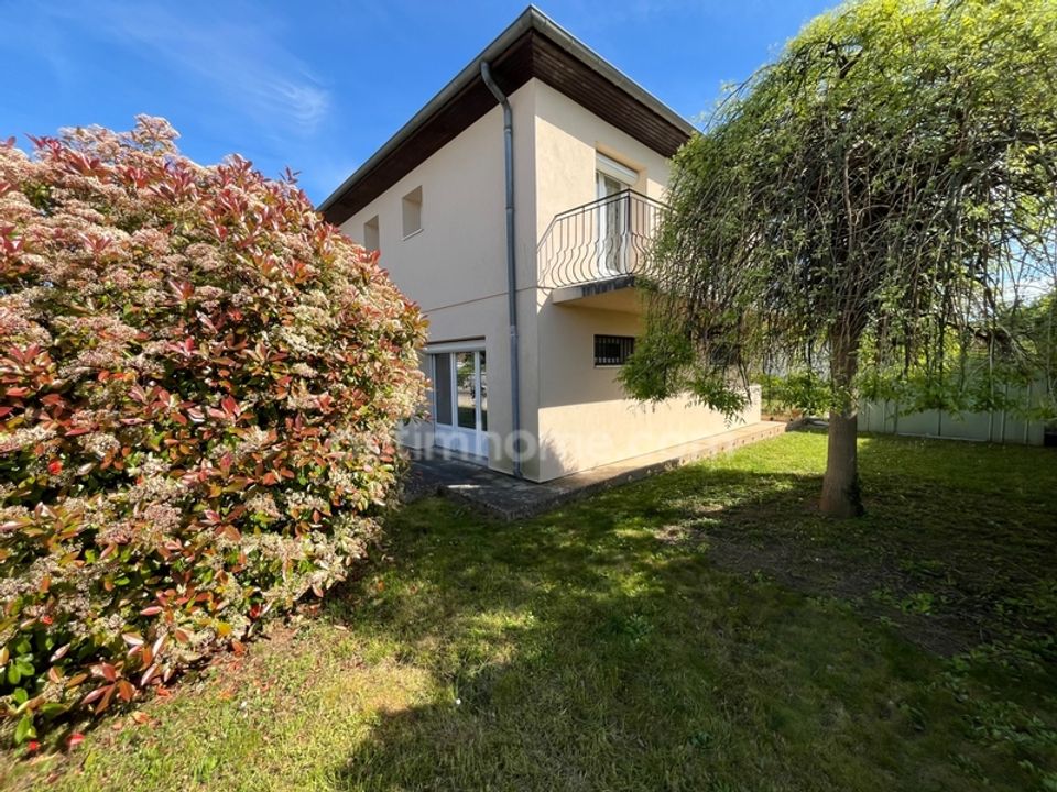 Villa i Meyzieu, Rhone - foto 2