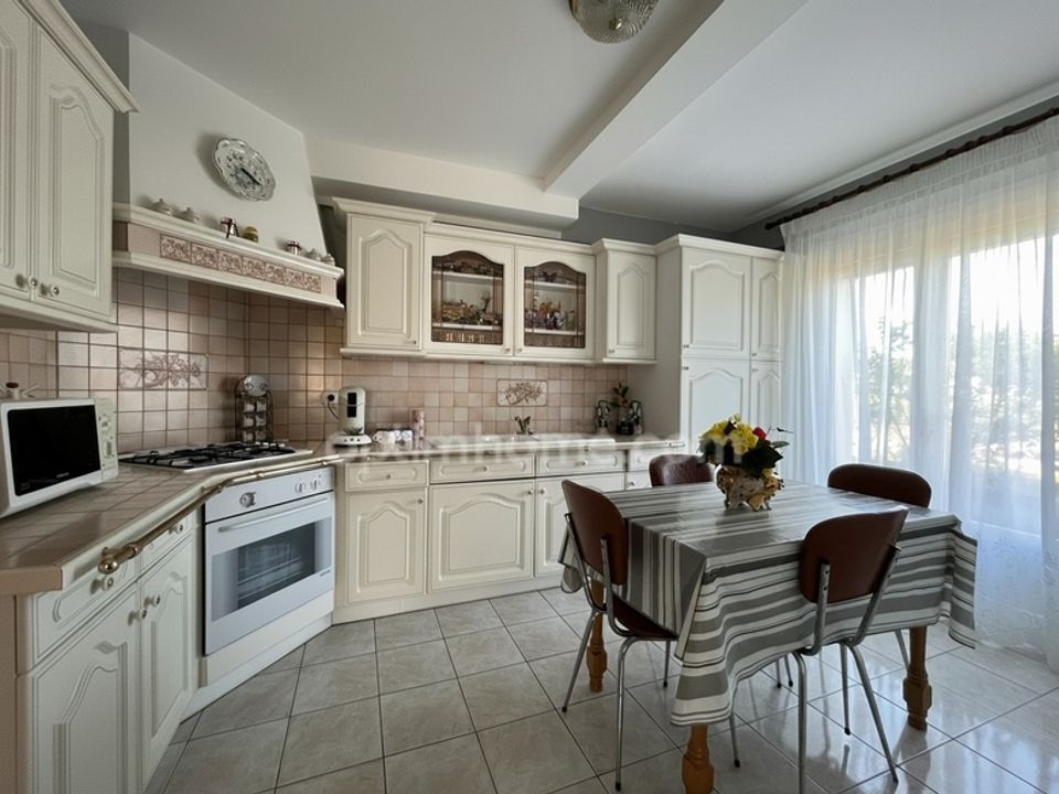 Villa i Meyzieu, Rhone - foto 5