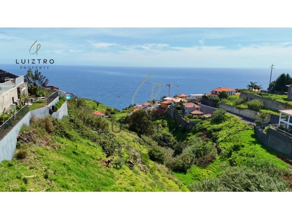 Helårsgrund i Calheta, Madeira - foto 1