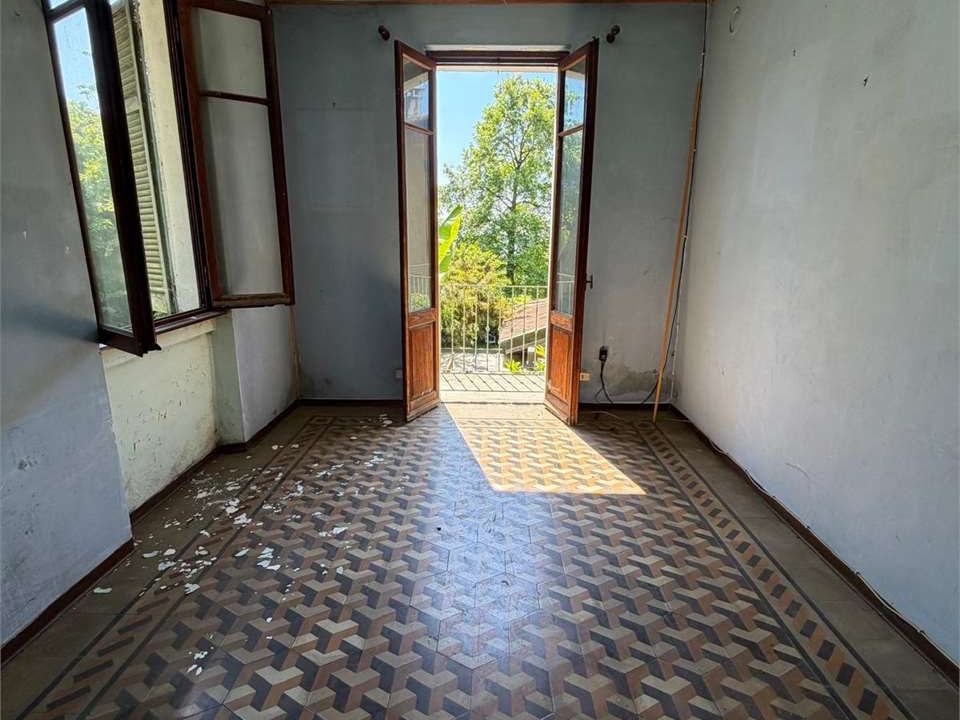 Erhvervsejendom i Verbania, Verbano Cusio Ossola - foto 5