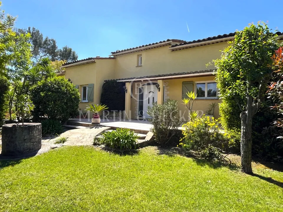Villa i Valbonne, Alpes-Maritimes - foto 1