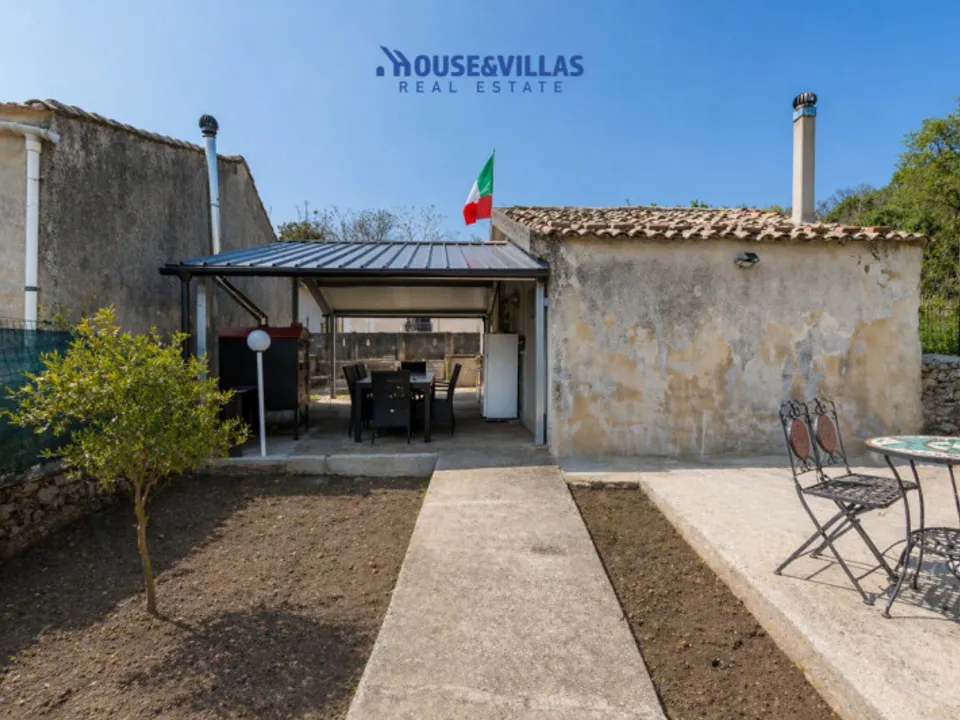 Villa en Noto, Siracusa - foto 1