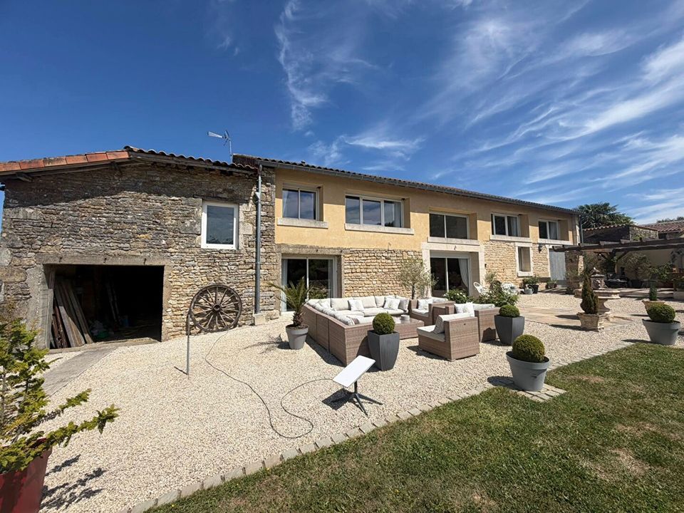 Villa i Mauprevoir, Vienne - foto 1