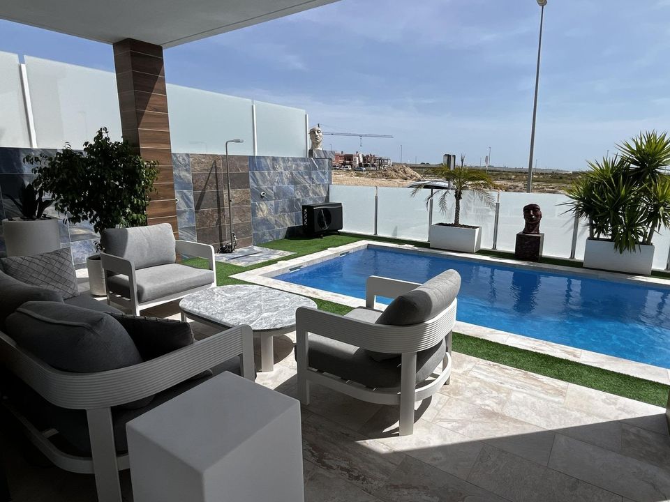 Byhus i Orihuela, Alicante - foto 1