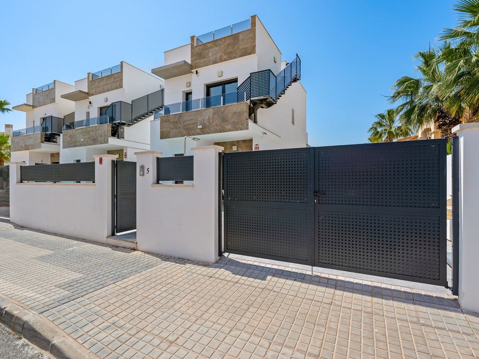 Villa i Torrevieja, Alicante - foto 1