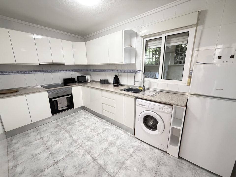 Villa i Villamartin, Alicante - foto 3