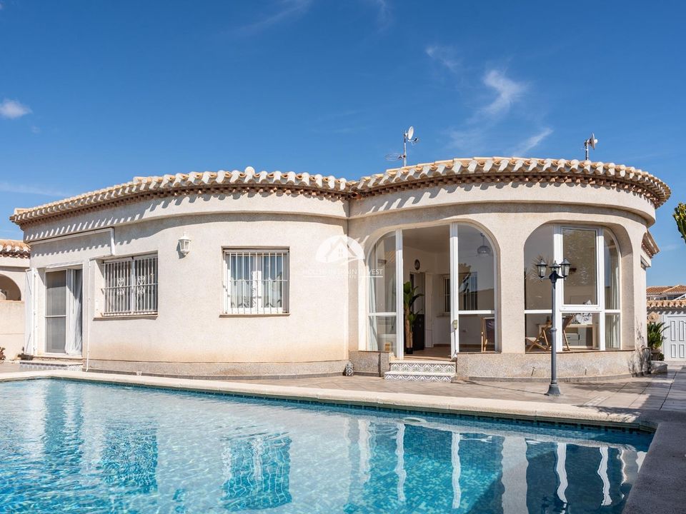 Villa i Orihuela Costa, Alicante - foto 1