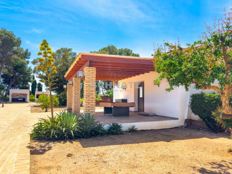 Villa i Alfaz del Pi, Alicante - foto 1