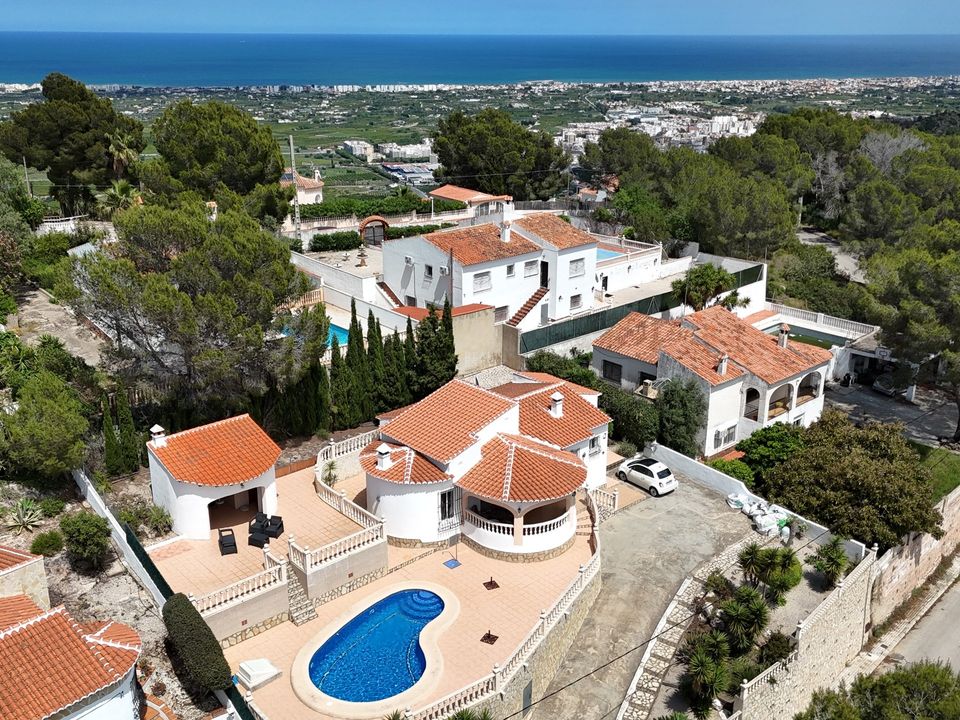 Villa i La Font D'en Carros, Valencia - foto 1