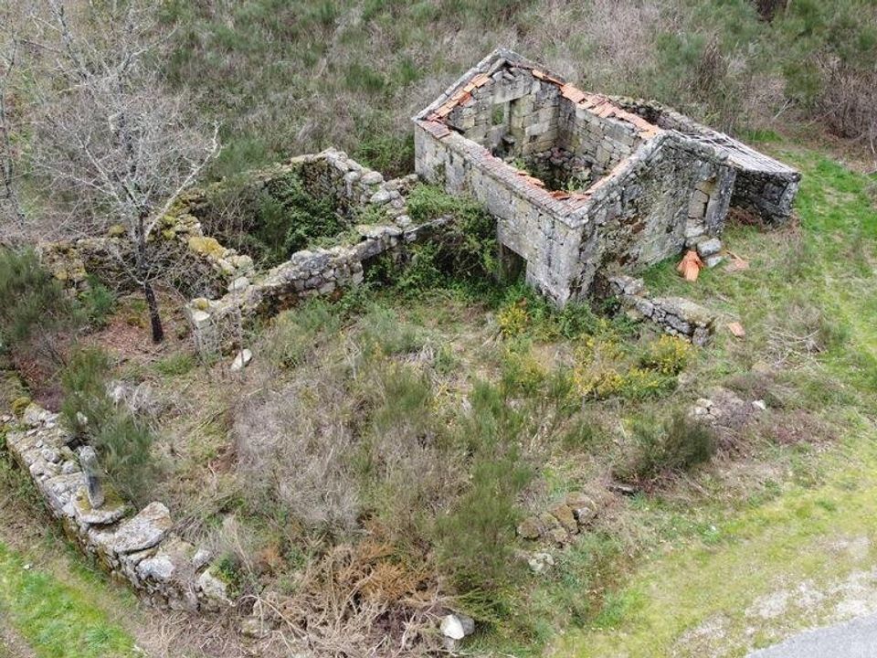 Casa de pueblo en Vouzela, Viseu - foto 3