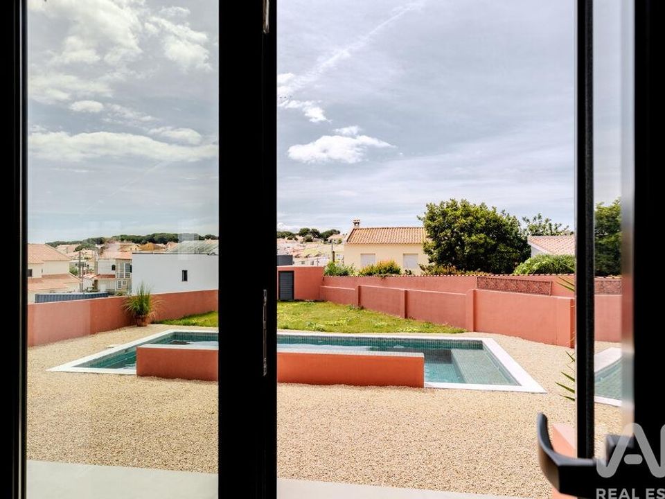Byhus i Almada, Setubal - foto 4