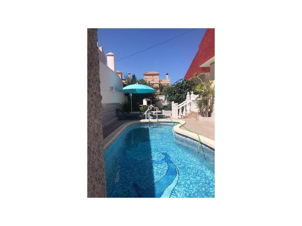 Villa a Torrevieja, Alicante - foto 2