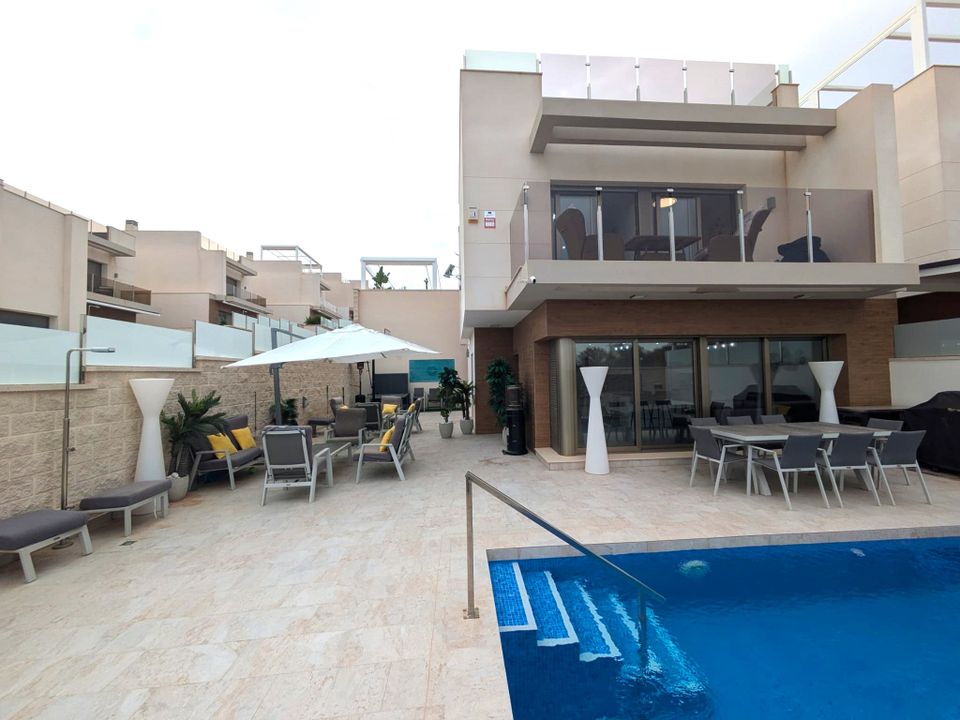 Villa i Villamartin, Alicante - foto 2