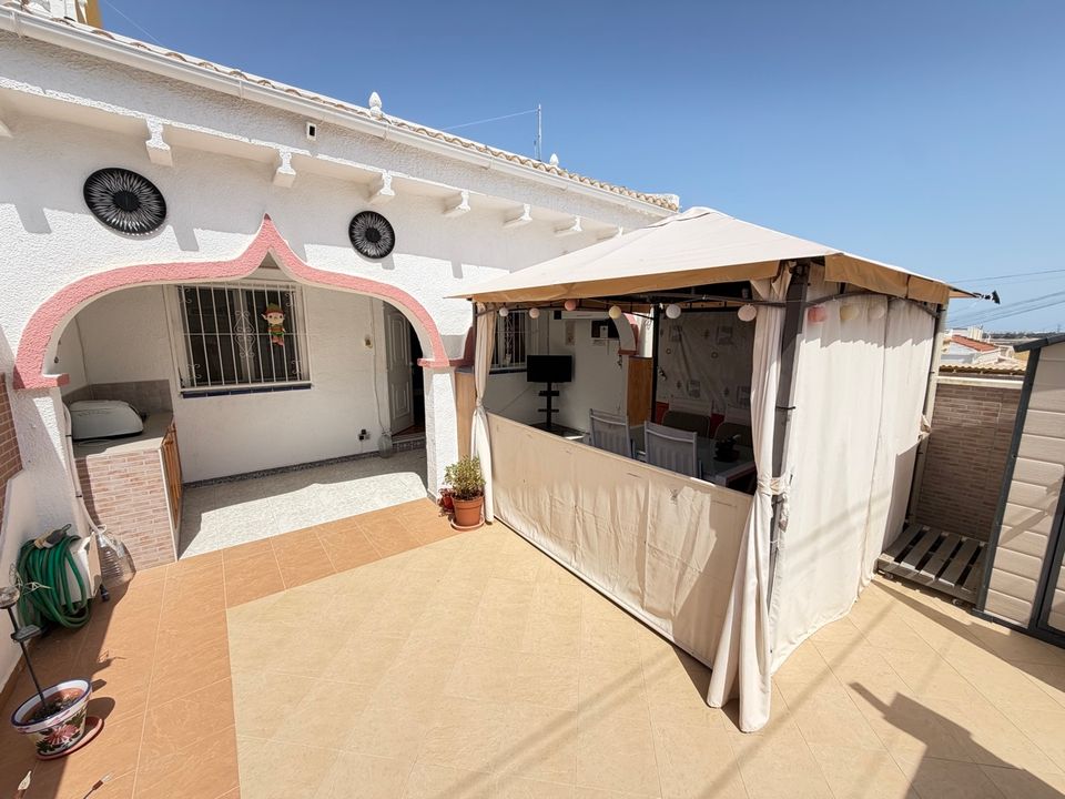 Bungalow i San Miguel De Salinas, Alicante - foto 1