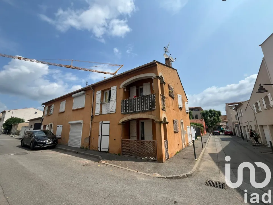 Casa de pueblo en Cogolin, Var - foto 1