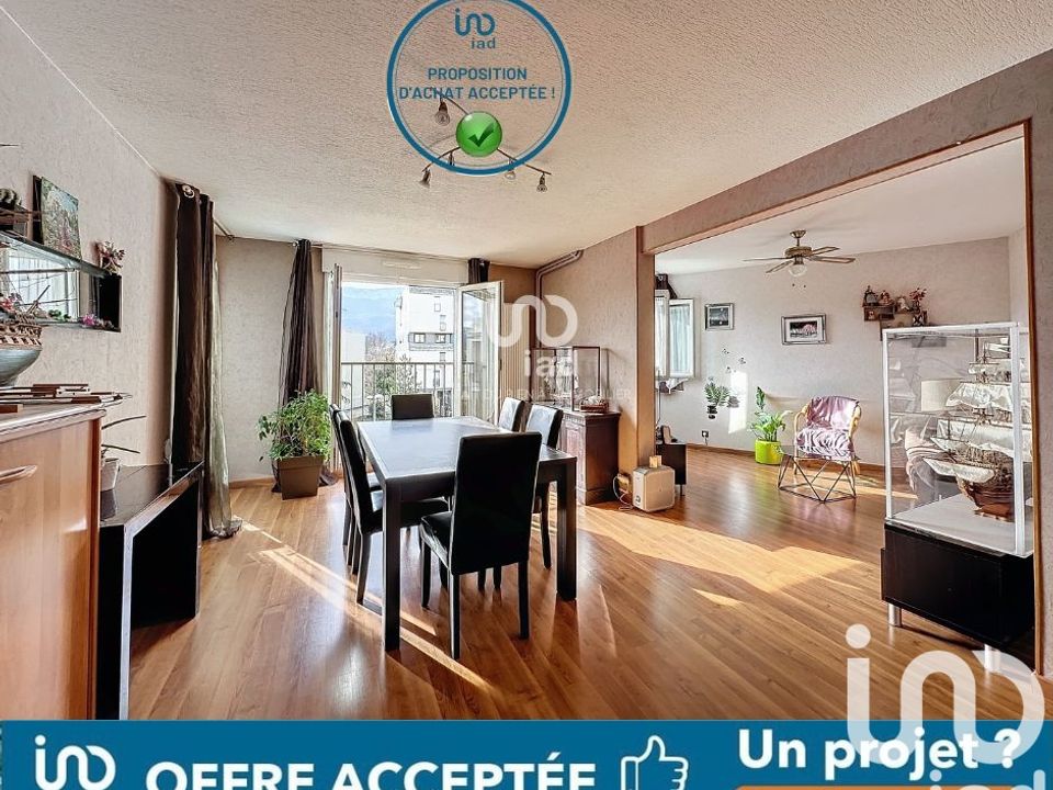 Lejlighed i Échirolles, Isere - foto 1