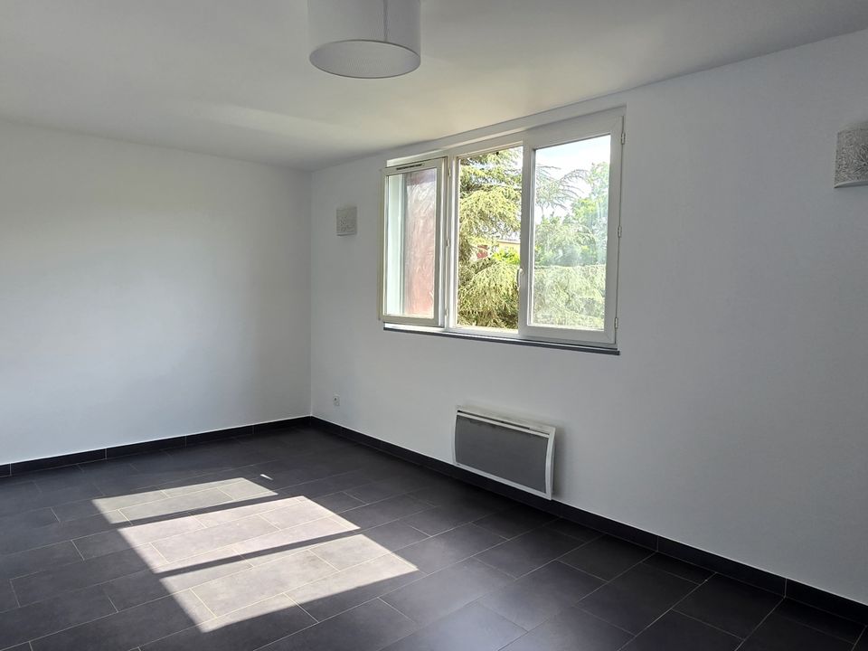 Lejlighed i Sainte-Geneviève-des-Bois, Essonne - foto 3