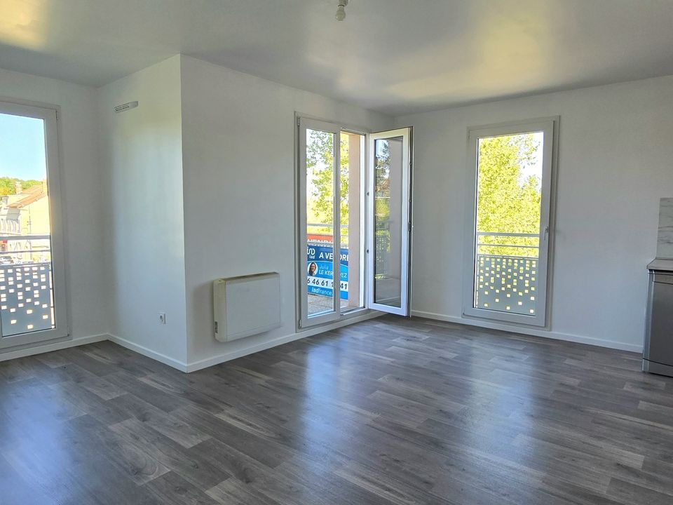 Apartament a Breuillet, Essonne - foto 3