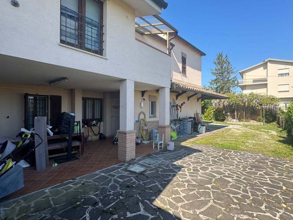 Villa i Montegiorgio, Fermo - foto 1