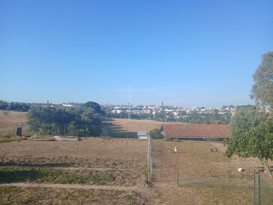 Land in Almada, Setubal - photo 3