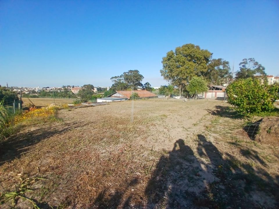 Land in Almada, Setubal - photo 4
