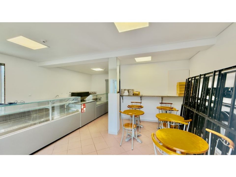 Commercial property in Ferreiros, Braga - photo 2