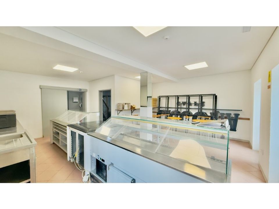 Commercial property in Ferreiros, Braga - photo 4
