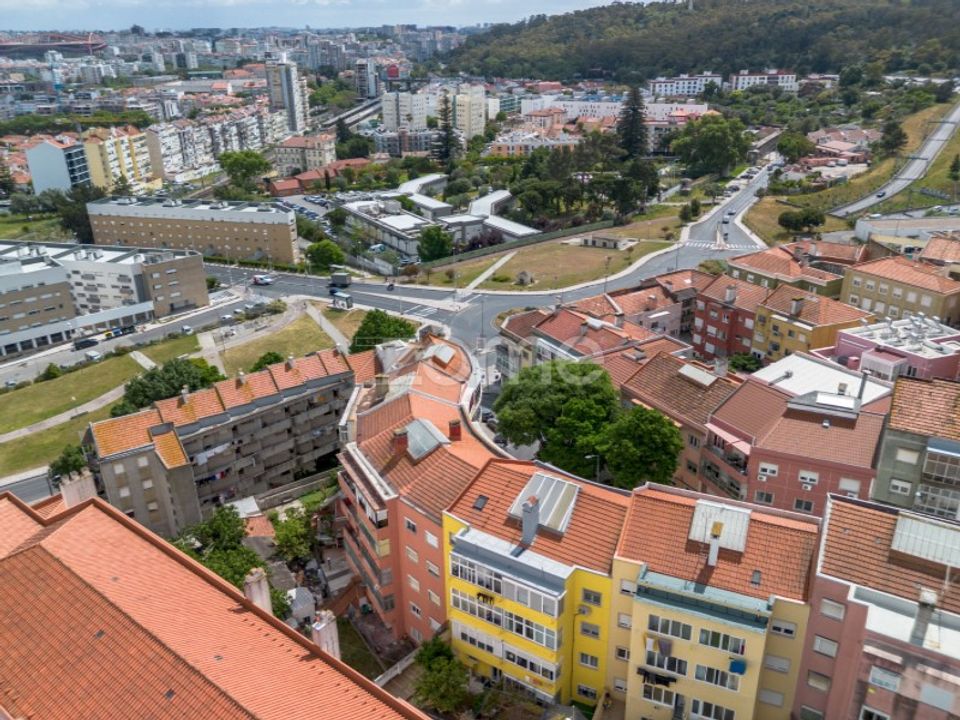 Lejlighed i Amadora, Lisbon - foto 4