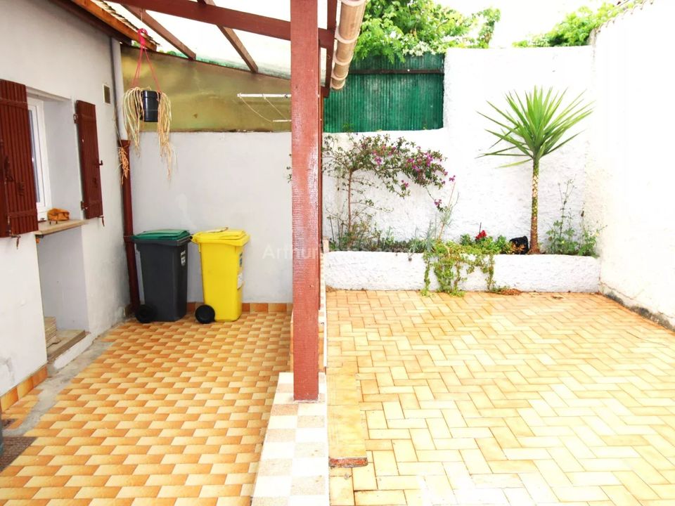 Villa i Marseille, Bouches-du-Rhone - foto 1