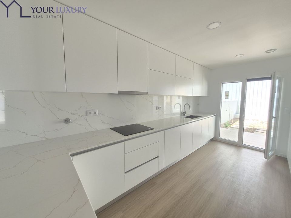 Villa in Amadora, Lisbon - foto 3