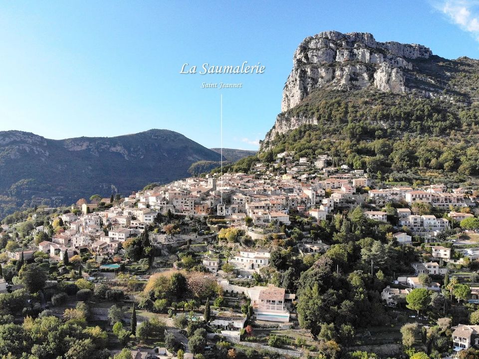 Landejendom i Saint-Jeannet, Alpes-Maritimes - foto 1
