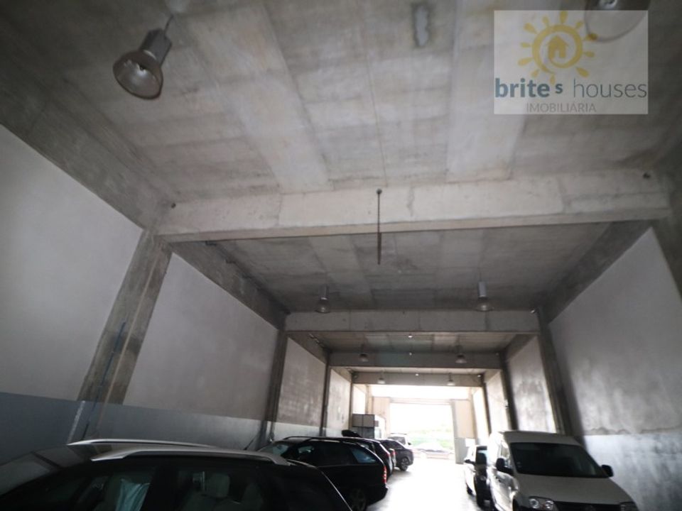 Commercial property in Tomar, Santarem - photo 4