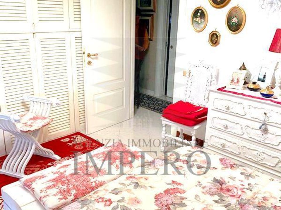 Lejlighed i Ventimiglia, Imperia - foto 3