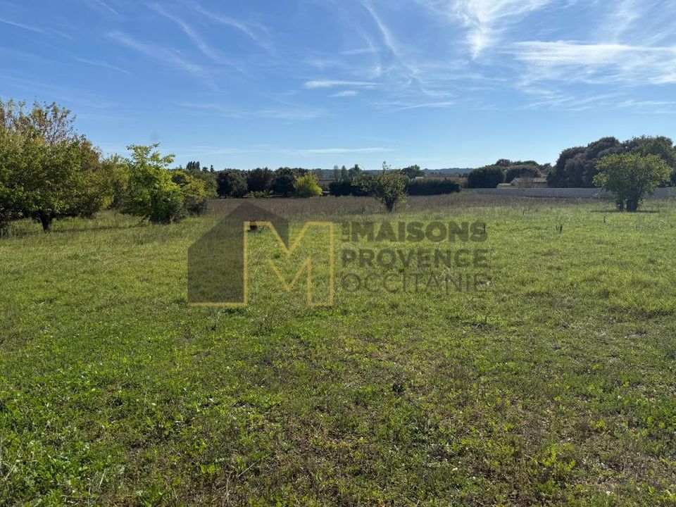 Land in Saint-Quentin-la-Poterie, Gard - photo 3