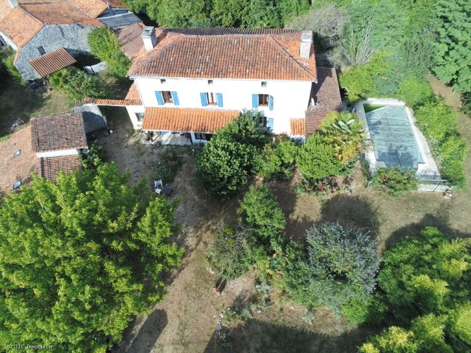 Villa i Mansle, Charente - foto 1