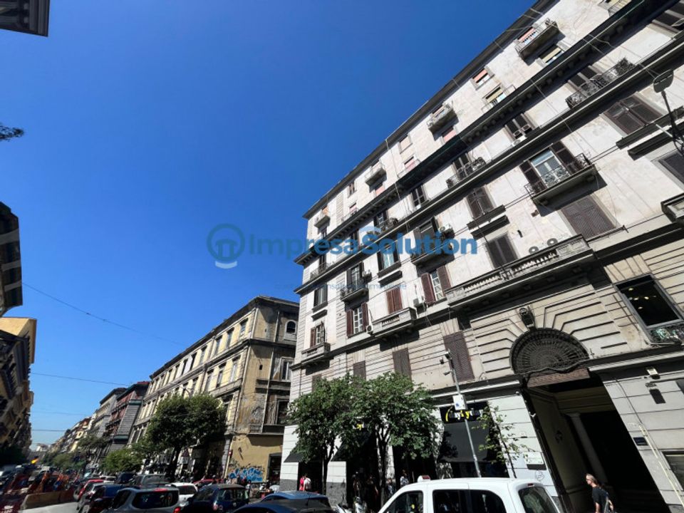 Erhvervsejendom i Naples, Naples - foto 5