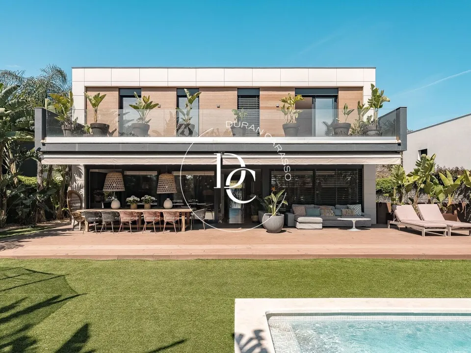 Villa i Sitges, Barcelona - foto 1