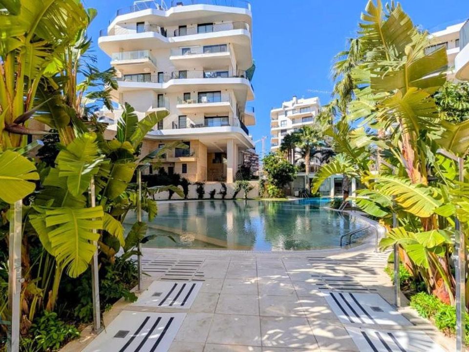 Lejlighed i Villajoyosa, Alicante - foto 3