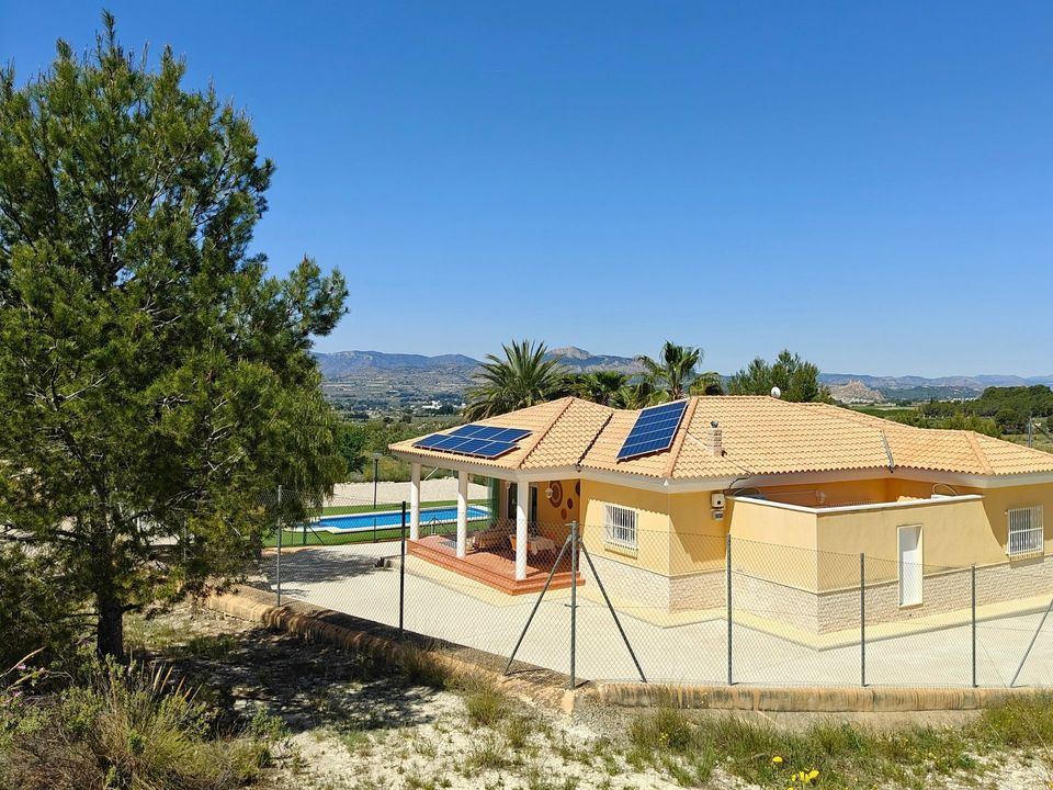 Villa i Petrer, Alicante - foto 4