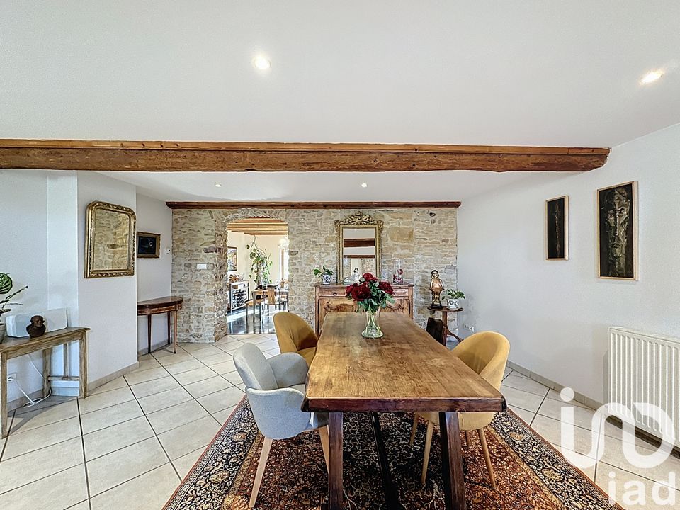 Town house in Liergues, Rhone - photo 3