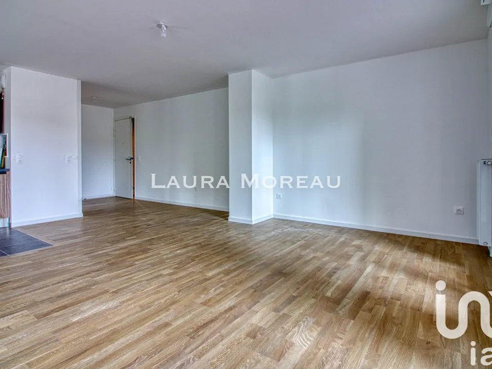 Apartment in Cormeilles-en-Parisis, Val-d'Oise - photo 2