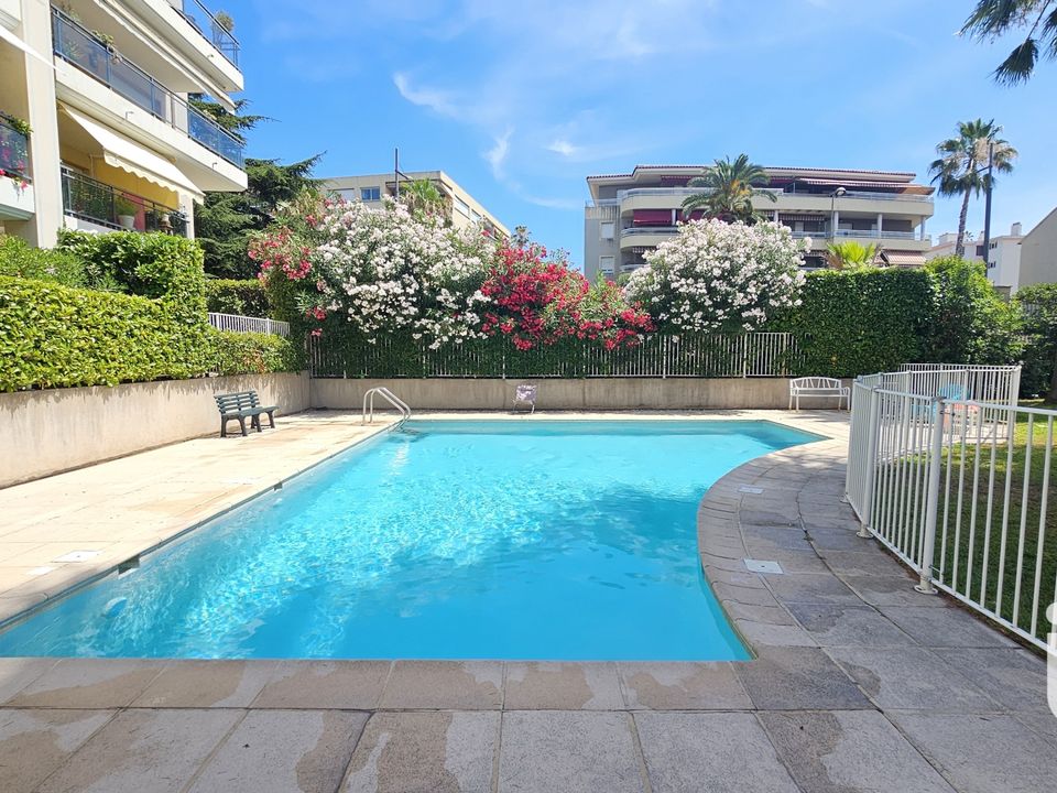 Leilighet i Cagnes-sur-Mer, Alpes-Maritimes - bilde 1