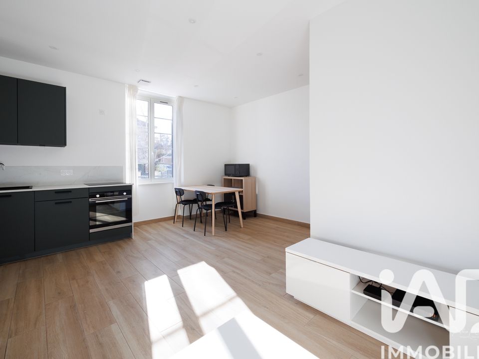 Apartment in Oullins, Rhone - photo 4
