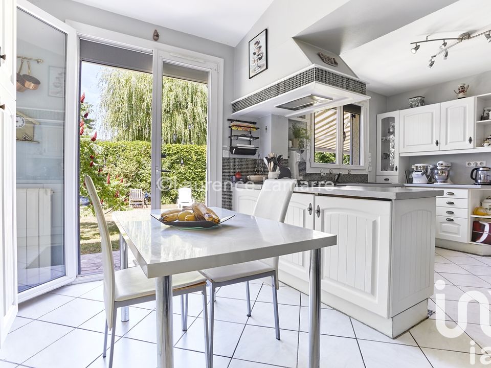 Villa i Le Mesnil-Saint-Denis, Yvelines - bilde 4