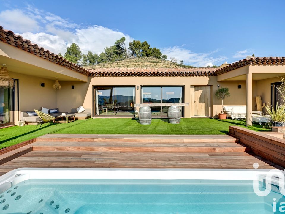Villa i Le Castellet, Var - foto 1